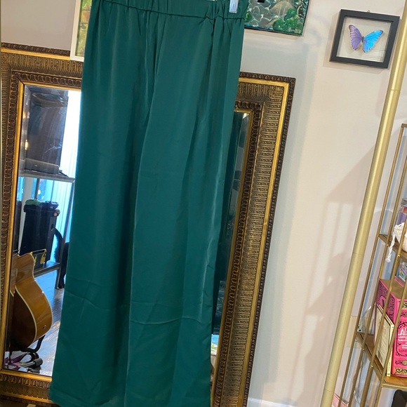 GB Green Wide-Leg Trousers - Picture 4 of 6